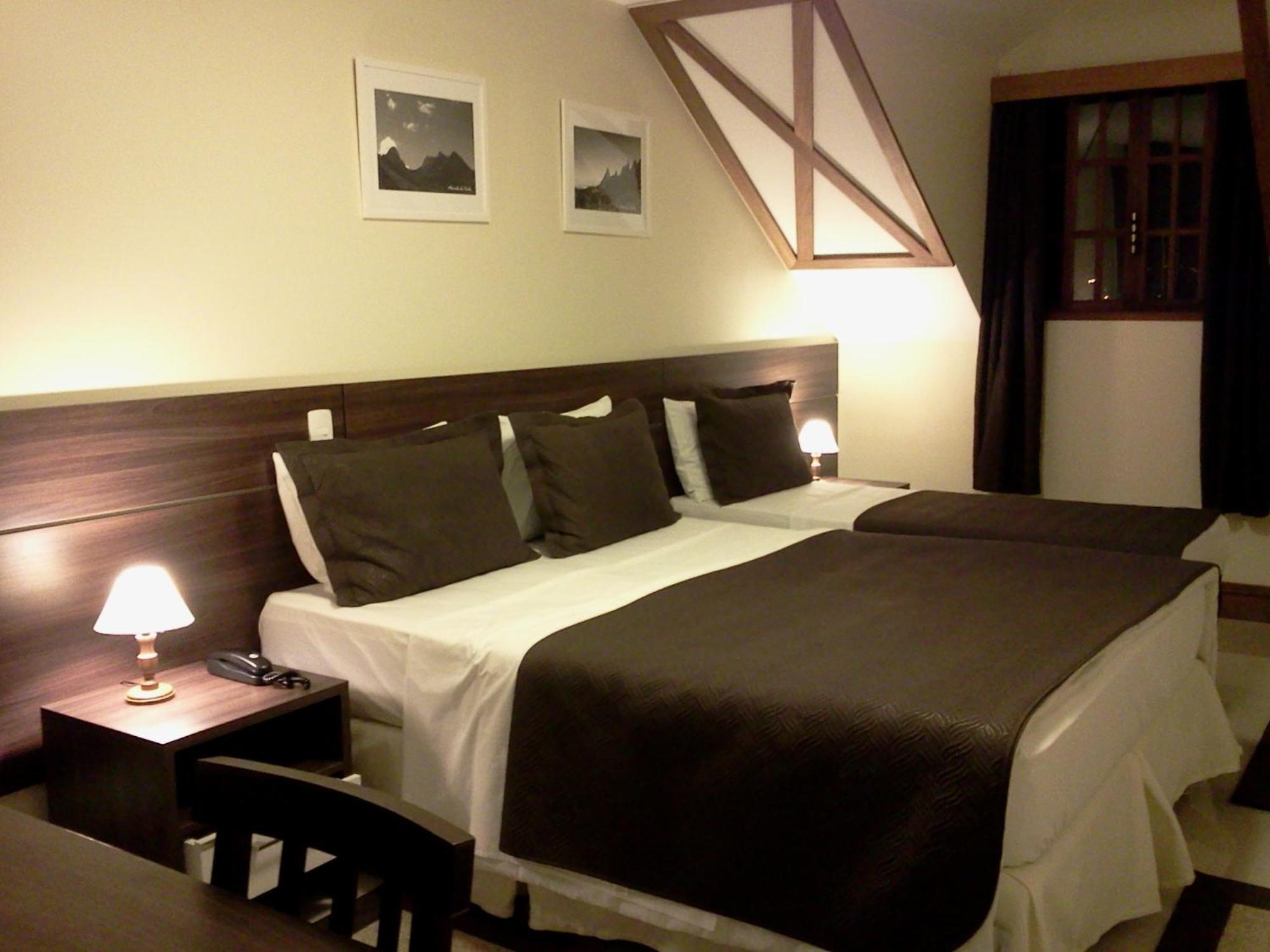 Luxury Triple Room,707422075:JPEG